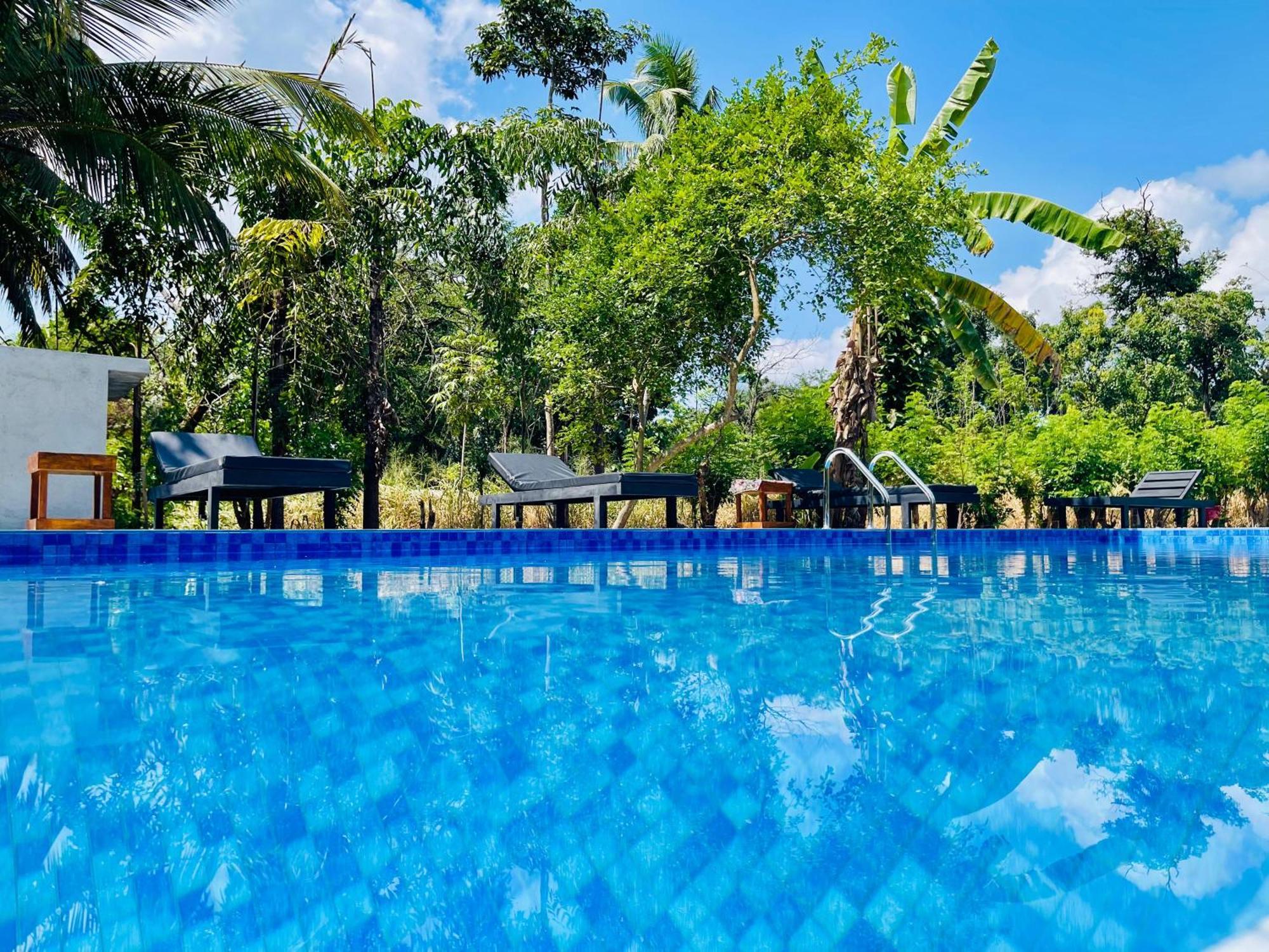 Sigiriya River Side Resort Extérieur photo